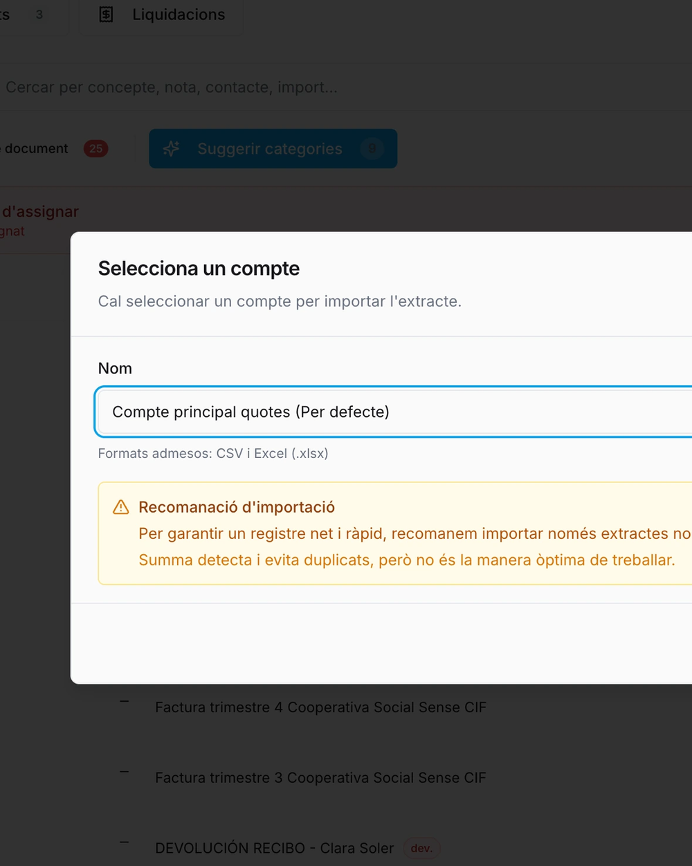 Pantalla d'importació d'extracte bancari a Summa Social