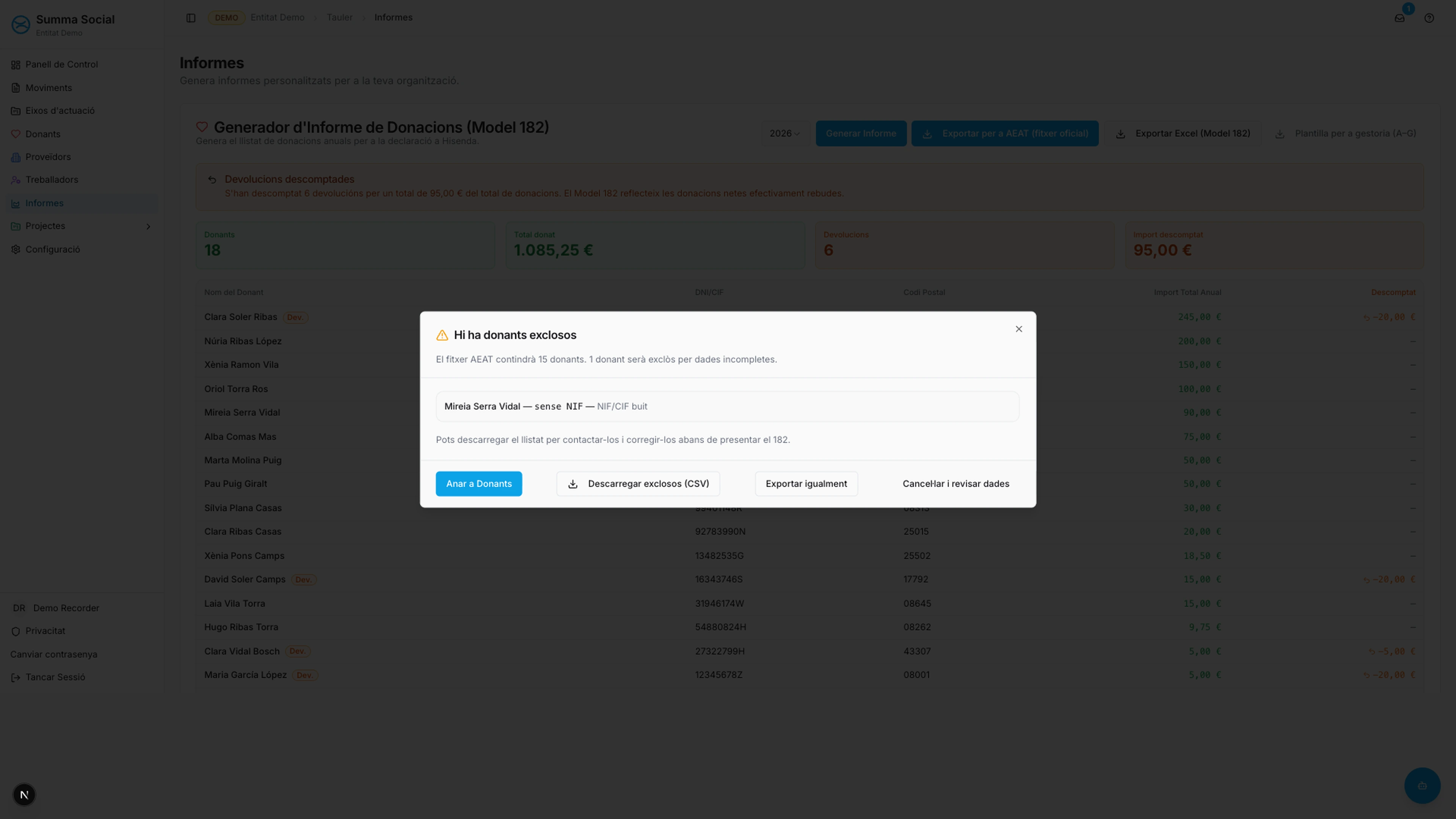Pantalla de validació del Model 182 a Summa Social